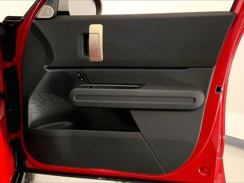 Certified 2025 MINI Cooper Countryman S w/ Comfort Package Max image 25