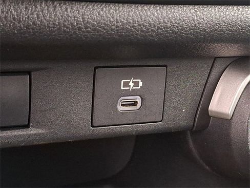 Used 2024 Toyota Grand Highlander Limited image 23