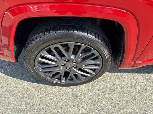 Used 2022 Jeep Compass Limited w/ (RED) Package image 14