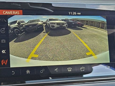 Used 2020 Land Rover Range Rover Evoque R-Dynamic HSE image 32