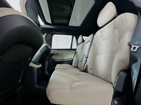 New 2026 Volvo XC90 T8 Plus w/ Protection Package Premier AWD/4WD image 22