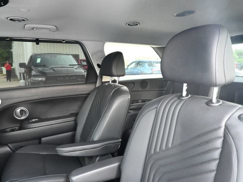 Used 2026 Hyundai Palisade SEL FWD image 24