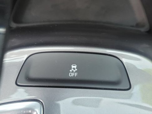 Used 2023 Chevrolet Malibu LT FWD image 18