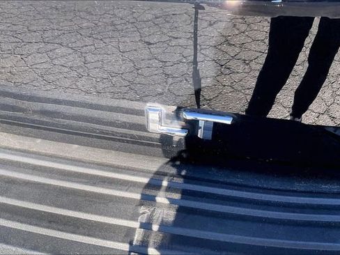 Used 2024 Chevrolet Tahoe LT image 23