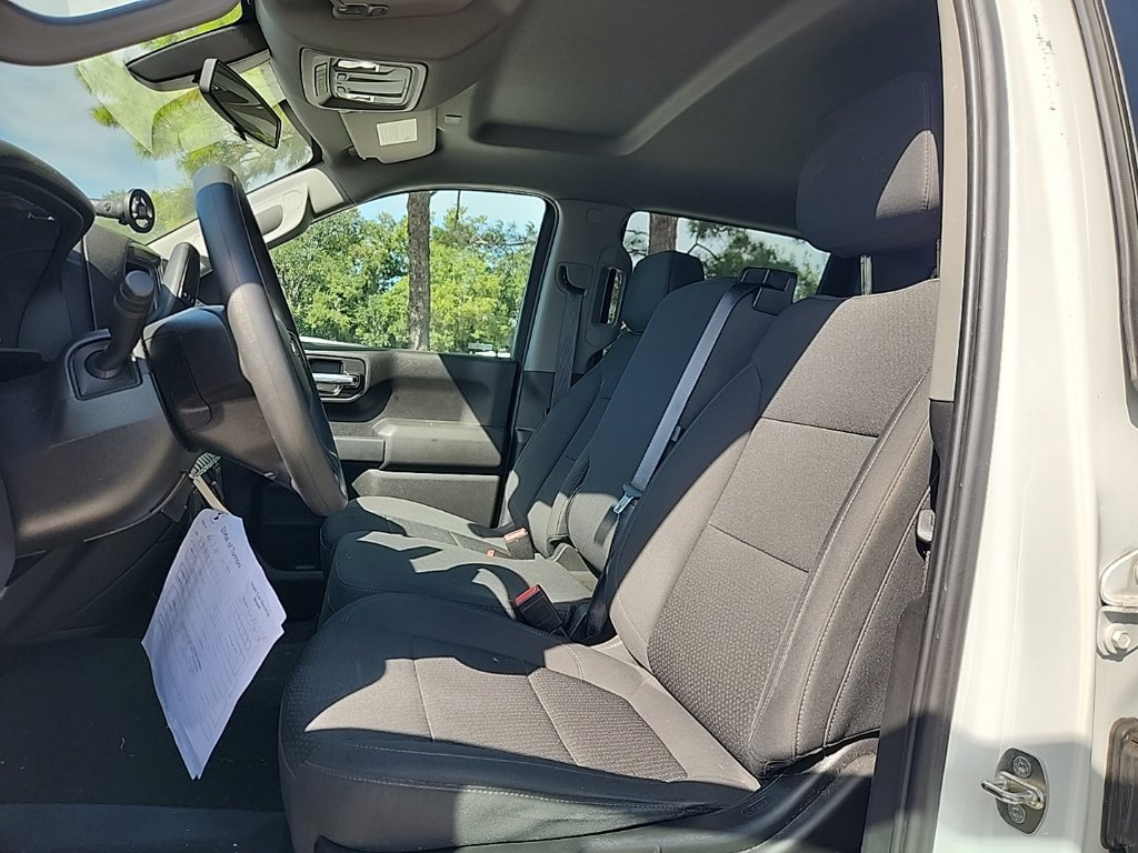 Used 2022 Chevrolet Silverado 1500 Custom RWD image 2