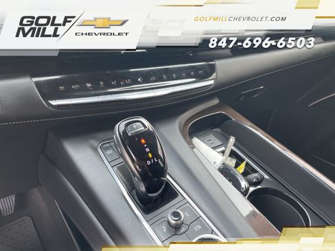 Certified 2024 Cadillac Escalade Sport Platinum w/ Heavy-Duty Trailer Package AWD/4WD image 24