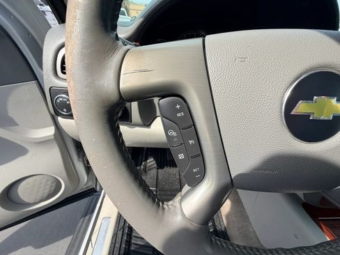 Used 2013 Chevrolet Suburban LTZ AWD/4WD image 13