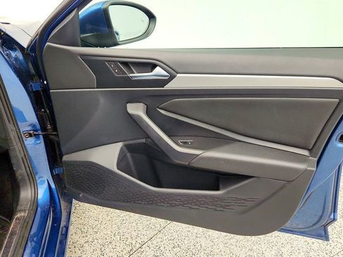 Used 2019 Volkswagen Jetta S w/ Driver Assistance Package image 21