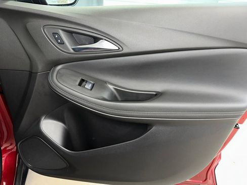 Used 2023 Buick Encore GX Essence w/ Experience Buick Package image 31