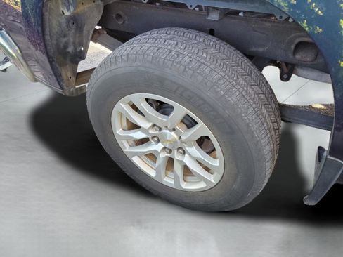 Used 2020 Chevrolet Silverado 1500 LT w/ All-Star Edition RWD image 16