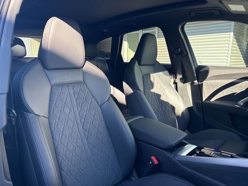 New 2025 Audi SQ5 Premium Plus image 16
