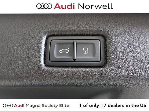 New 2025 Audi Q5 Premium image 16