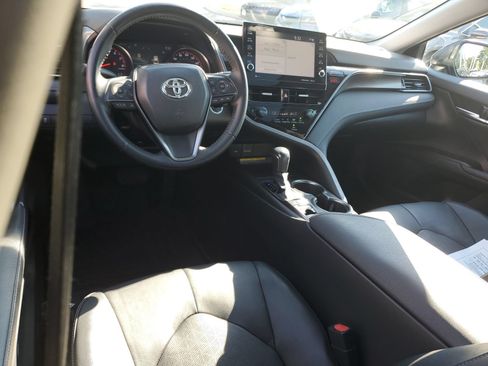 Certified 2021 Toyota Camry XSE FWD image 9