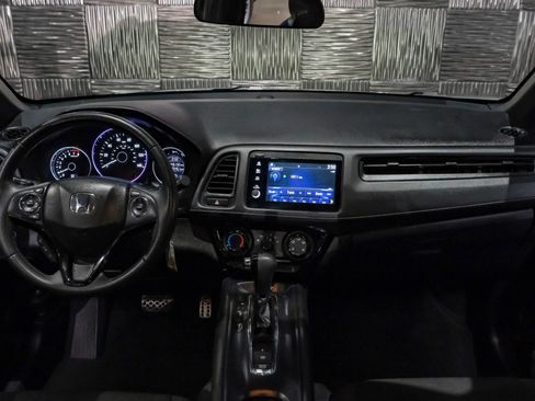 Used 2022 Honda HR-V Sport image 13