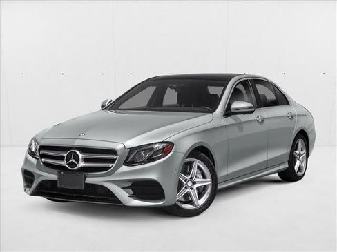 Used 2017 Mercedes-Benz E 300 image 1
