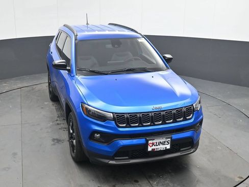 New 2026 Jeep Compass Latitude AWD/4WD image 40