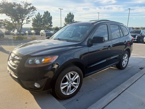 Used 2010 Hyundai Santa Fe SE FWD image 7