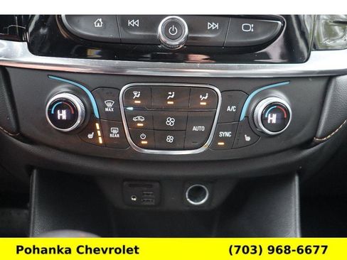 Used 2021 Chevrolet Traverse RS w/ LPO, Roadside Safety Package image 16