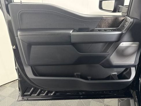 New 2026 Ford F350 Lariat w/ Black Appearance Package image 26