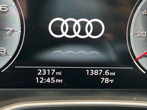 Certified 2025 Audi Q5 2.0T Premium Plus image 11