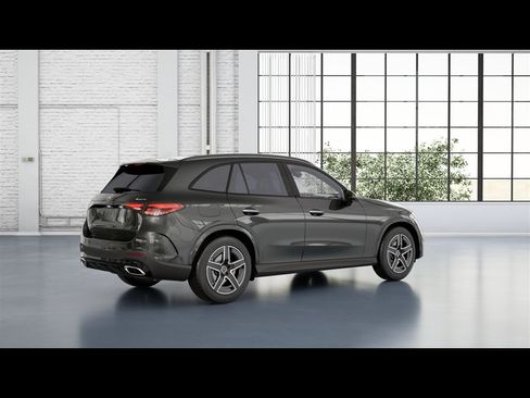 Used 2026 Mercedes-Benz GLC 300 4MATIC image 15
