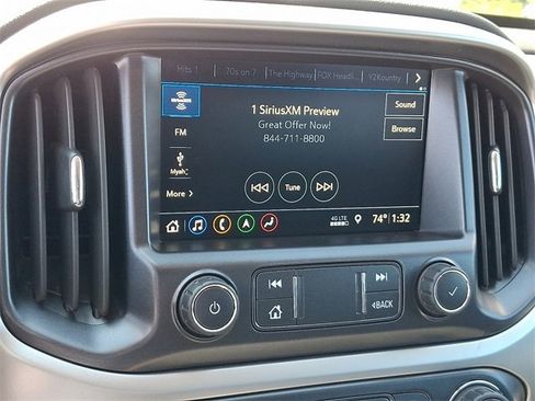 Used 2021 Chevrolet Colorado ZR2 w/ ZR2 Dusk Special Edition image 16