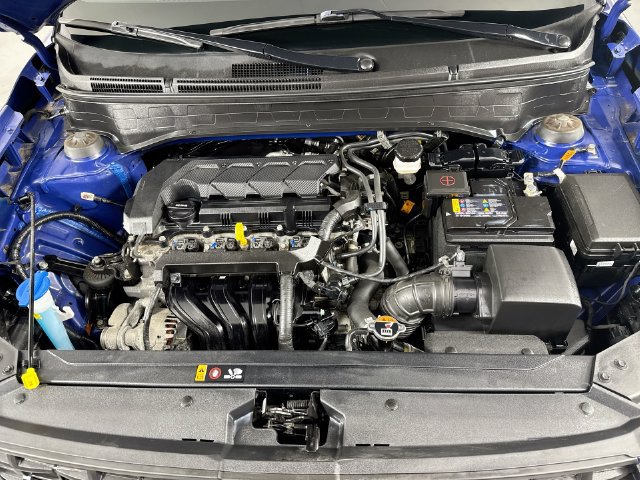 Used 2022 Hyundai Venue SE FWD image 26