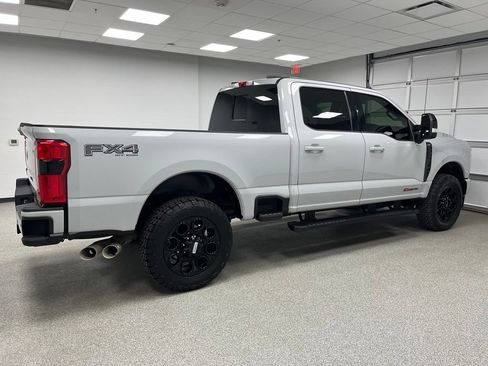 Used 2026 Ford F350 Lariat w/ Black Appearance Package AWD/4WD image 11