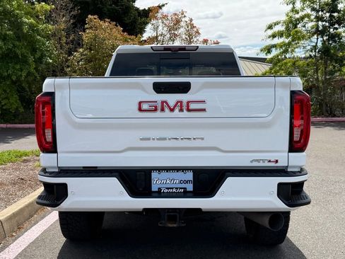 Used 2020 GMC Sierra 3500 AT4 w/ AT4 Premium Package AWD/4WD image 6
