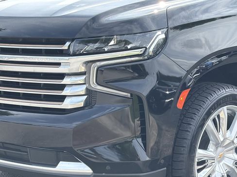 Used 2024 Chevrolet Tahoe High Country w/ Advanced Technology Package AWD/4WD image 8
