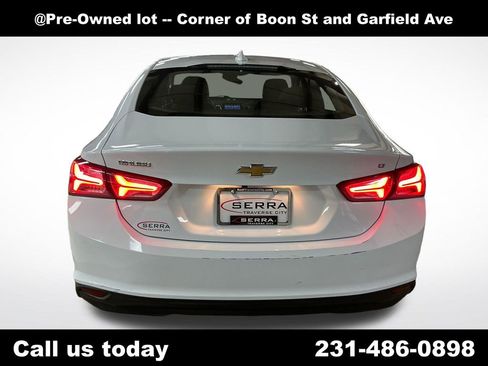 Used 2020 Chevrolet Malibu LT FWD image 4