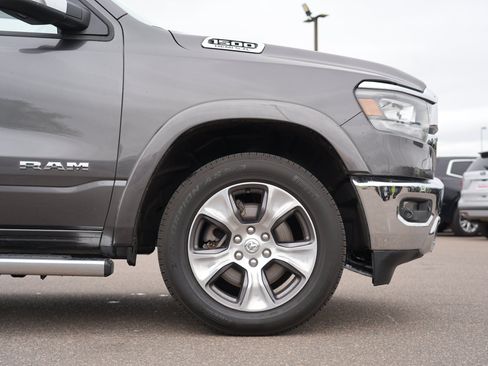 Used 2020 RAM 1500 Laramie AWD/4WD image 11