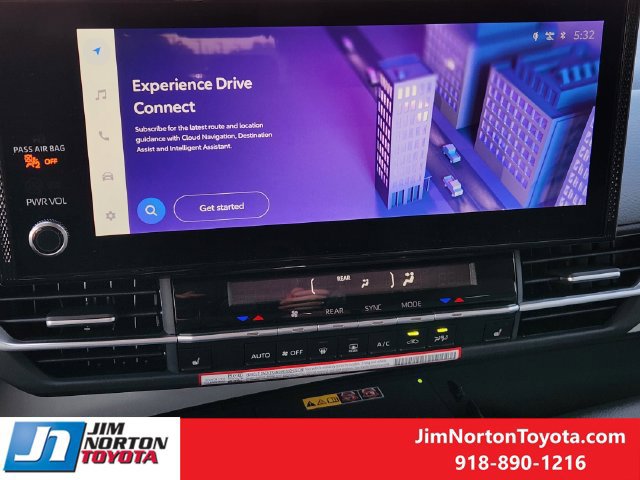 New 2026 Toyota Sienna XLE FWD image 13