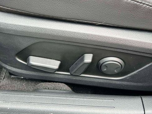 Used 2023 Hyundai Sonata Limited image 17