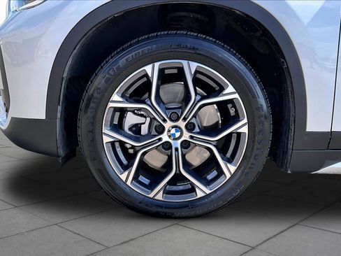 Used 2021 BMW X1 sDrive28i w/ Convenience Package FWD image 11