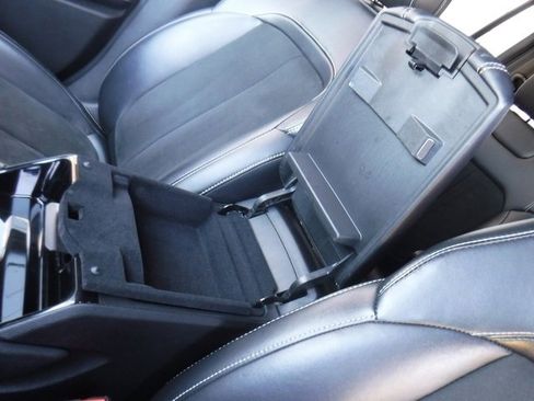 Used 2021 Jeep Grand Cherokee L Laredo image 16