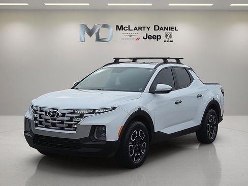 Used 2024 Hyundai Santa Cruz SEL w/ Activity Package image 2