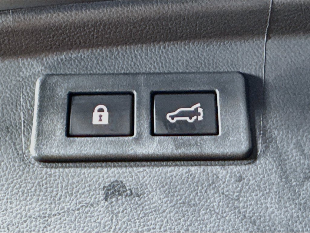 Used 2024 Subaru Outback Onyx Edition AWD/4WD image 33
