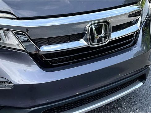 Used 2020 Honda Pilot Touring image 30