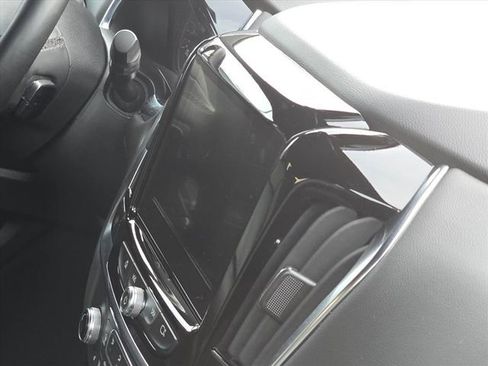 Certified 2023 Chevrolet Traverse LT image 31