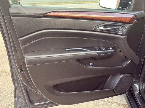 Used 2015 Cadillac SRX Luxury w/ Driver Awareness Package AWD/4WD image 12