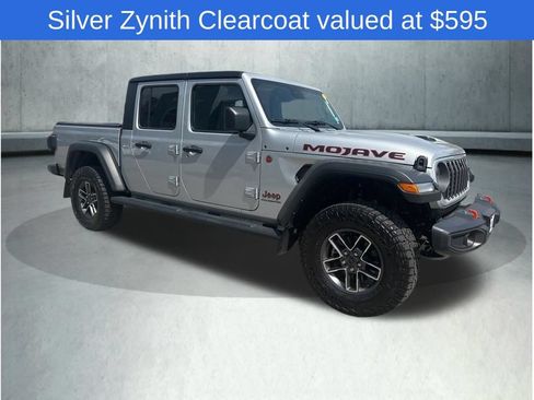 Used 2024 Jeep Gladiator Mojave w/ Technology Group AWD/4WD image 9