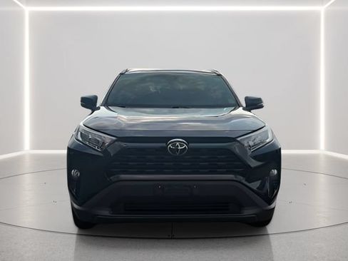 Used 2021 Toyota RAV4 XLE Premium AWD/4WD image 4
