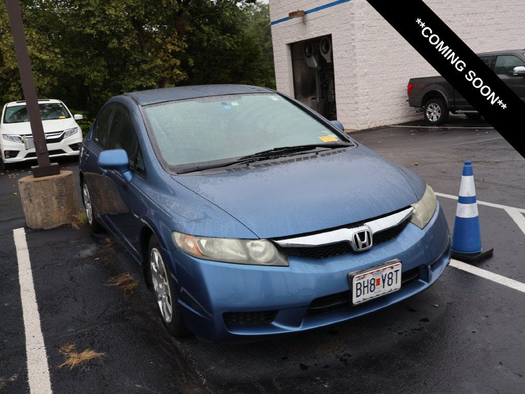 Used 2010 Honda Civic LX image 1