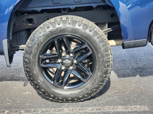 Used 2021 Chevrolet Silverado 1500 LT Trail Boss w/ Convenience Package II image 10