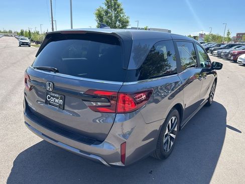 Used 2025 Honda Odyssey EX-L image 15