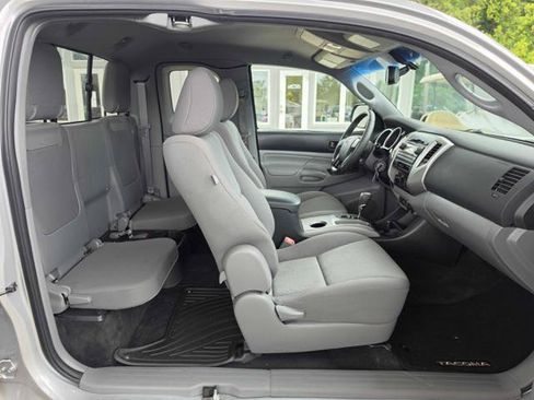Used 2012 Toyota Tacoma 2WD Access Cab w/ SR5 Pkg image 13