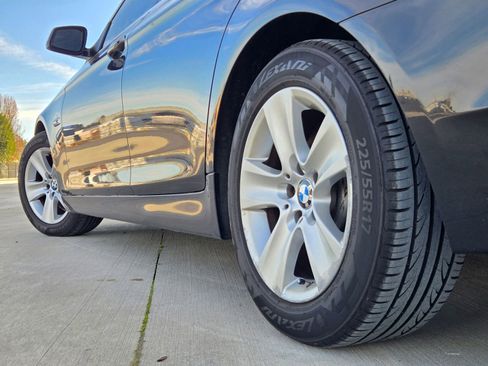 Used 2011 BMW 528i 528i Sedan 4D image 35