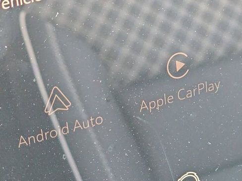 Used 2025 GMC Acadia Denali w/ Super Cruise Package image 38