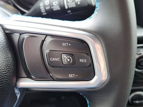 Used 2023 Jeep Wrangler Unlimited Rubicon 4xe AWD/4WD image 29